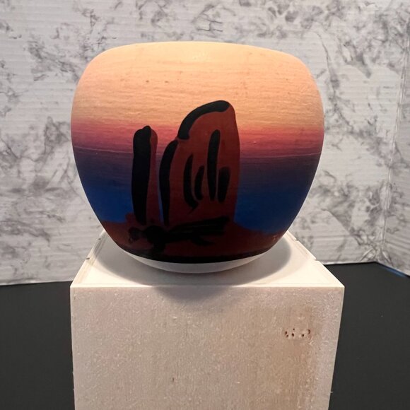 Navajo‎ Native American Pottery Handmade Signed M.B. Navajo - Picture 3 of 6